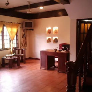Guest house Raintree, Kochi
