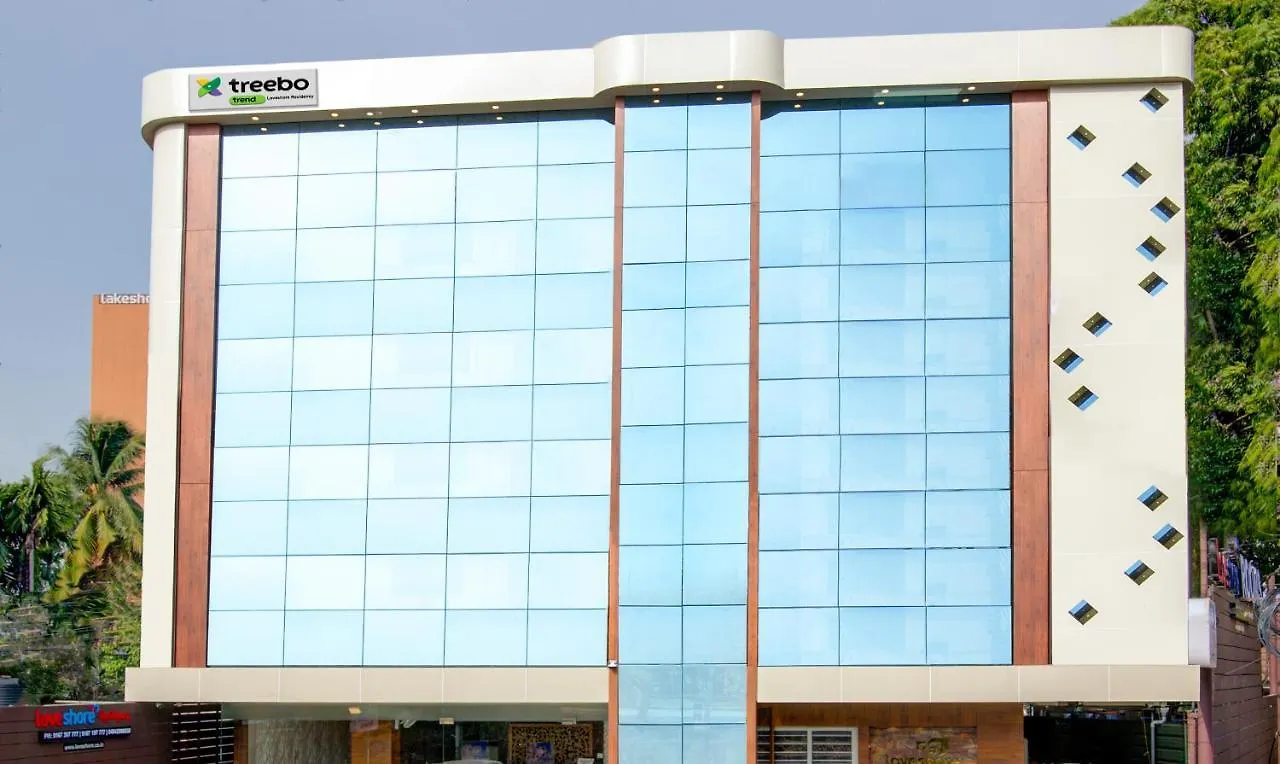 Treebo Love Shore Residency, 290 M From Lakeshore Hospital Kochi Hotel